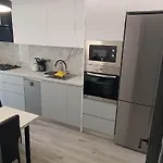 Nuevo Muy Centrico دينايا